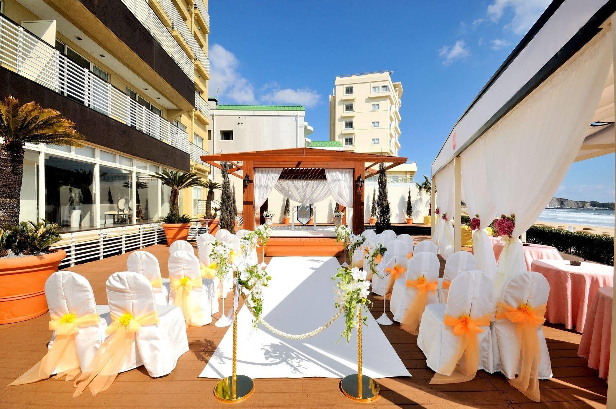 Sayan Terrace Hotel & Resort Ондзюку Экстерьер фото